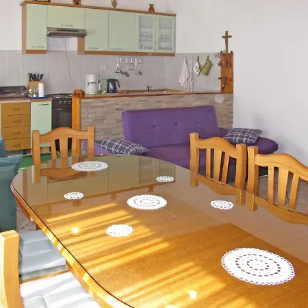Vesna By Interhome *
