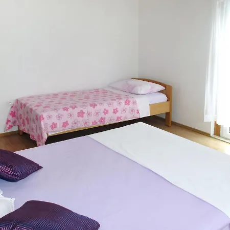 Vesna By Interhome * Дикло